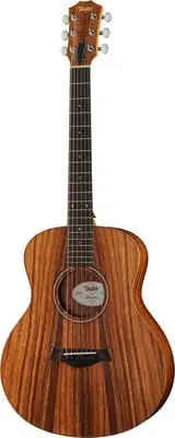 Best acoustic beginner guitar without pickups: Taylor GS Mini