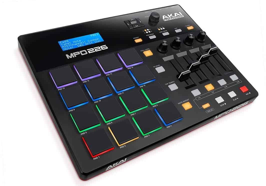 El mejor controlador de pad de batería midi: Akai Professional mpd226