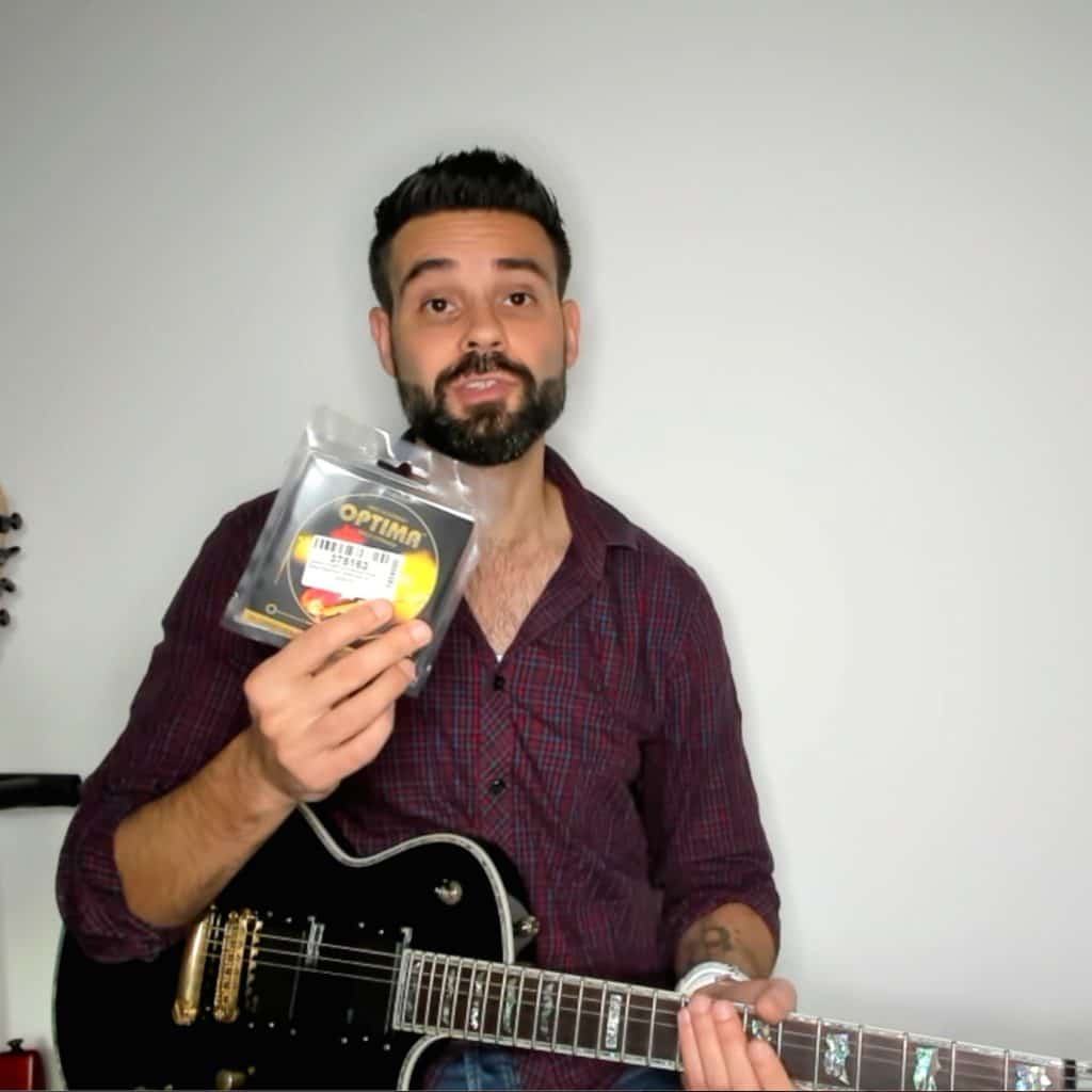 Best Strings for Electric Guitar Brands & String Gauge
