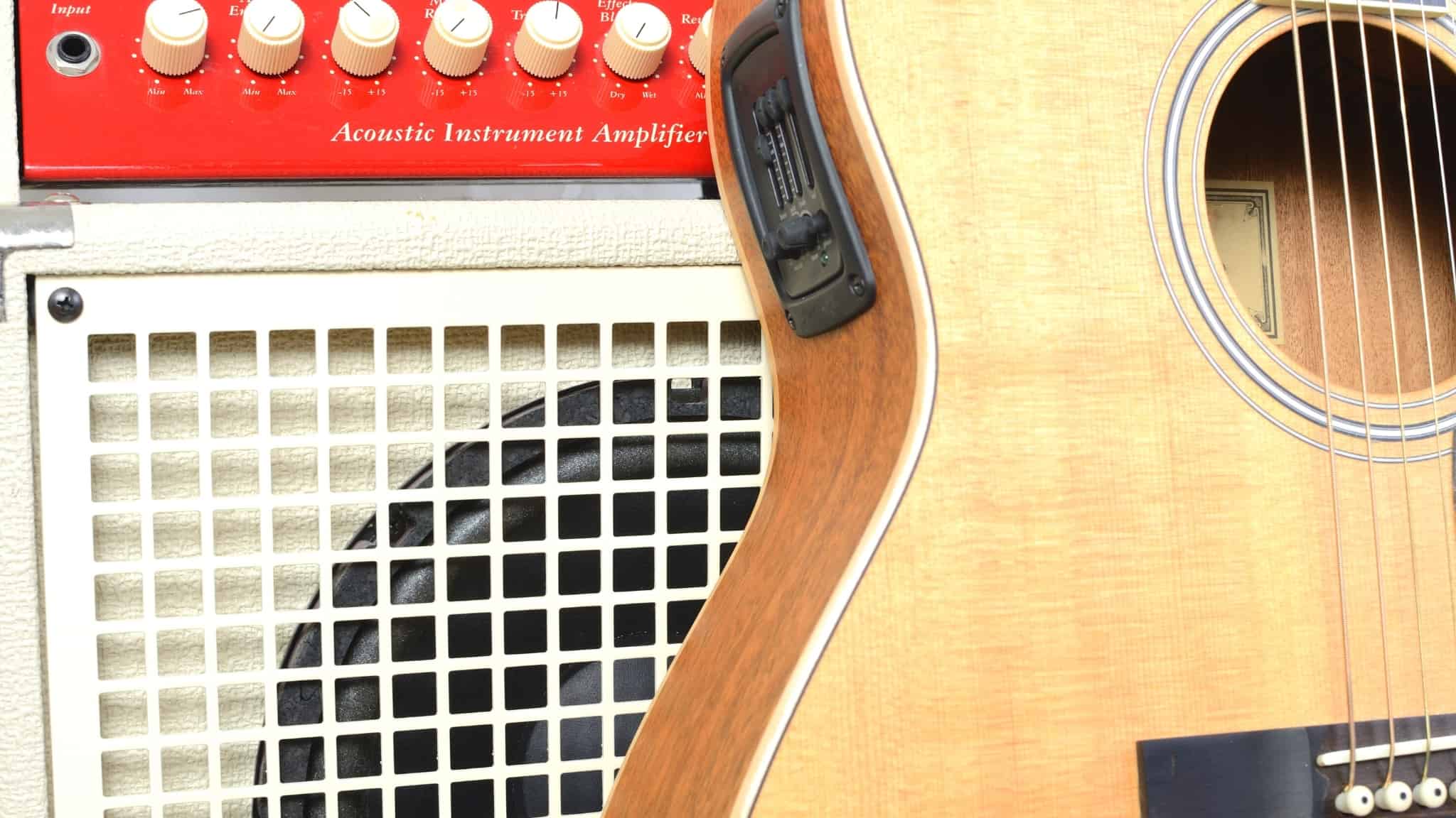 I migliori amplificatori per chitarra acustica