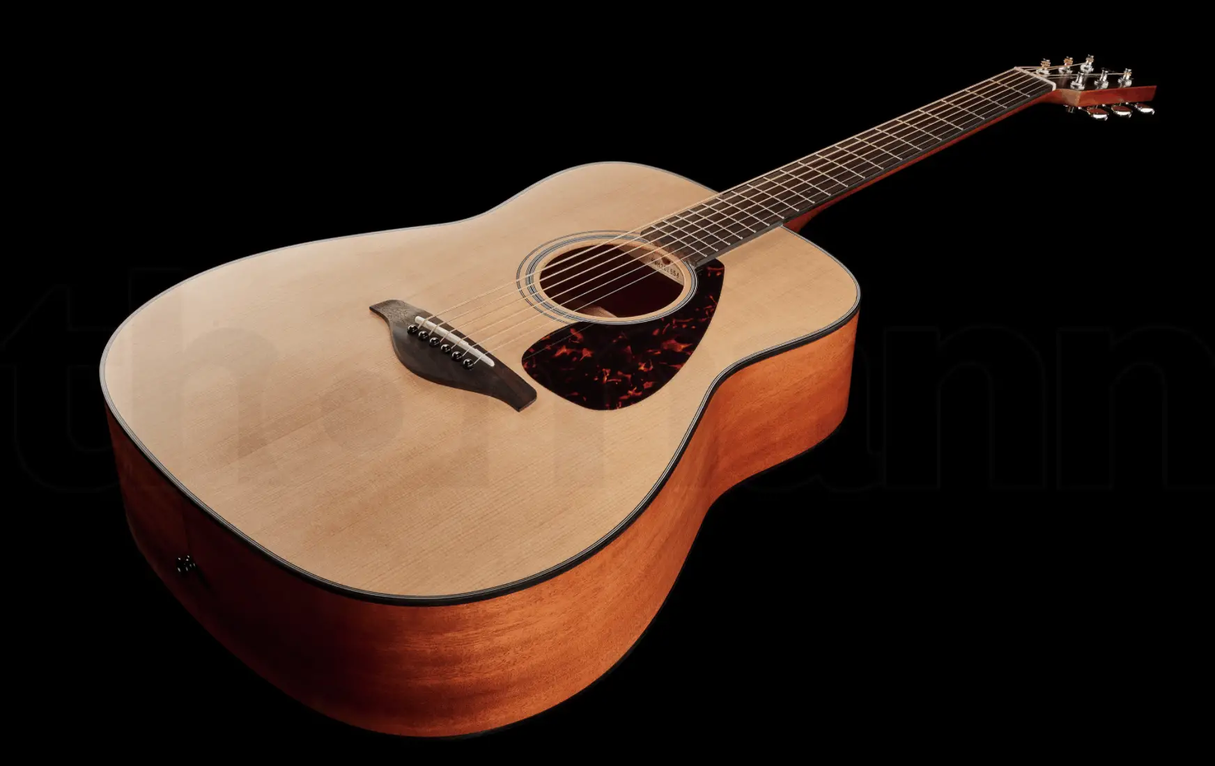 Mellor guitarra folk para principiantes Yamaha FG800M
