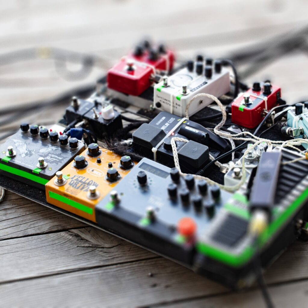 Gịnị bụ guitar pedalboard