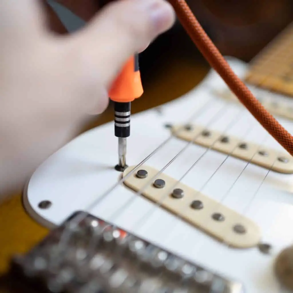 What is a guitar technician