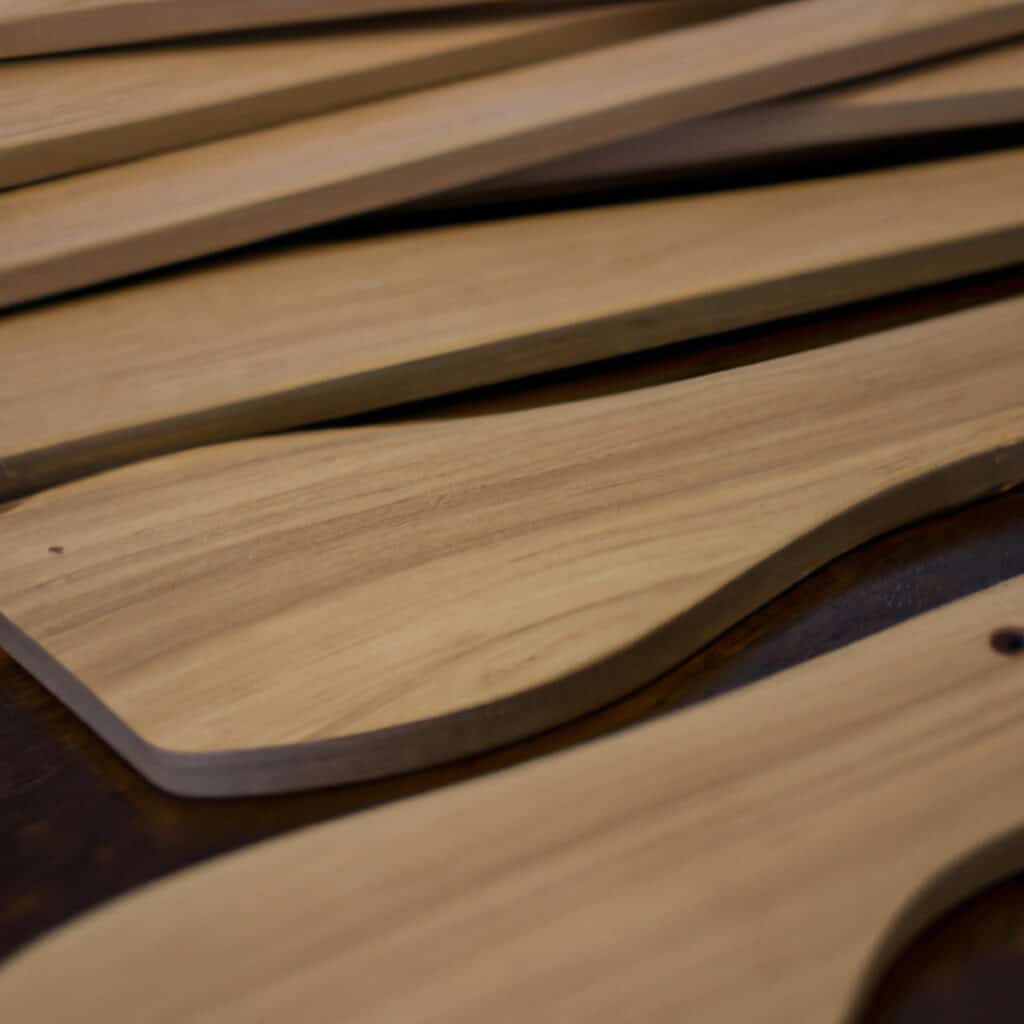 Korina Tonewood: Discover the Benefits of This Premium Wood