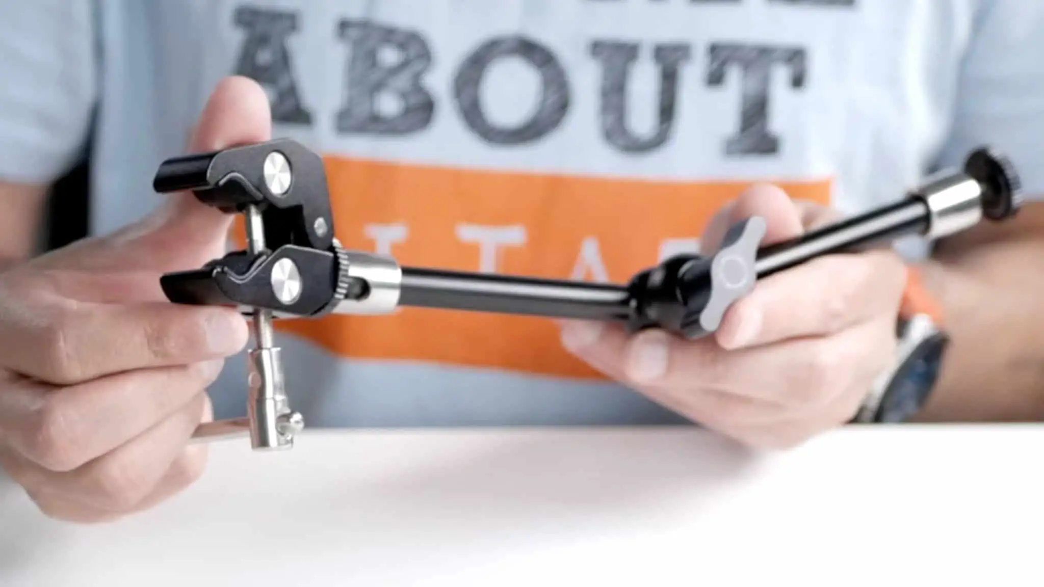 SmallRig 1/4″ and 3/8″ Thread Desk Clamp Review